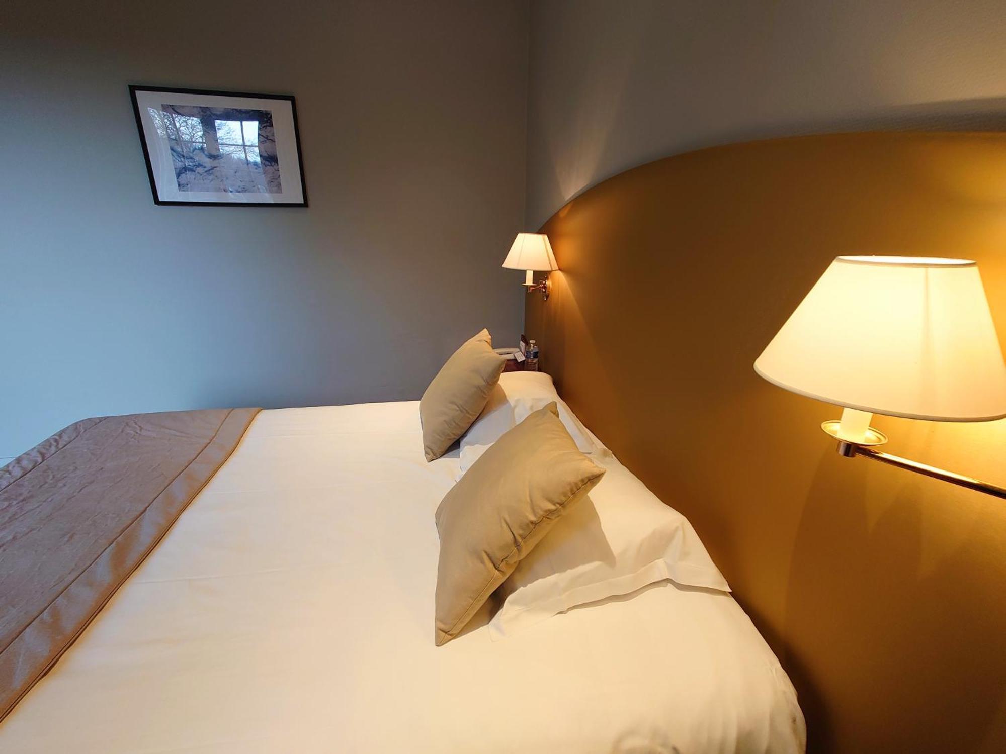 Hotel Le Continental Forges-les-Eaux Kamer foto
